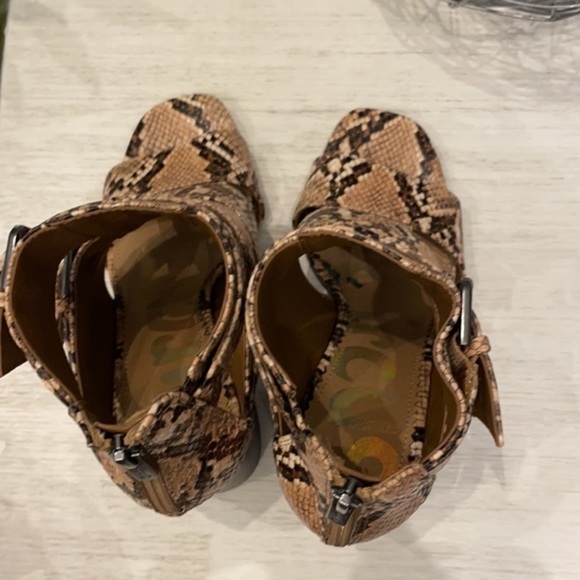 Circus by Sam Edelman Ezra Sandal - Picture 6 of 6